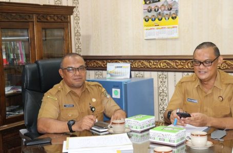 Rapat Staf Sekretariat DPRD Ketapang