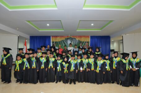 Wisuda Tahfidz Qur’an Angkatan Ke – VI Santri Taman Pendidikan Qur’an (TPQ) Tilawatil Qur’an Ketapang Tahun Ajaran 2022/2023