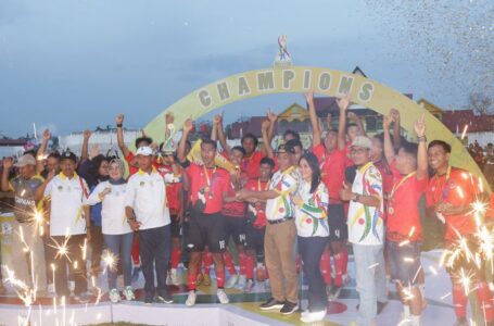 Mandau Putra Juara Turnamen Sepakbola Bupati Ketapang Cup 2023
