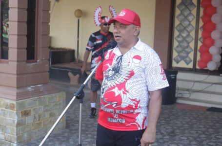 MEMERIAHKAN HUT KE-78 KEMERDEKAAN REPULIK INDONESIA SEKRETARIAT DPRD KETAPANG ADAKAN BERBAGAI LOMBA