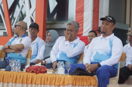 Senam Massal bersama dihalaman Kantor Bupati Ketapang