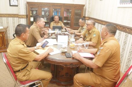 Rapat Internal Membahas Anggaran Perubahan