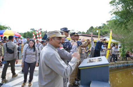 Objek Wisata Bukit Menanti di Desa Jelayan