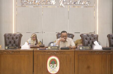 Dewan Perwakilan Rakyat Daerah Kabupaten Ketapang adakan Rapat Paripurna