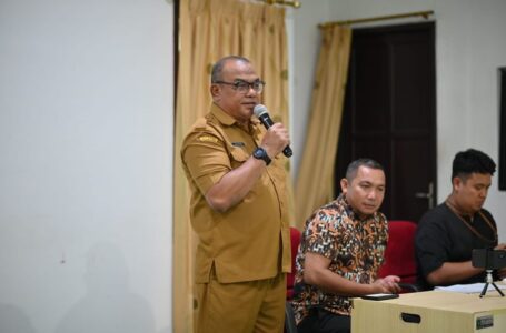 Presentasi Monev Keterbukaan Informasi Badan Publik se-Kalimantan Barat Tahun 2023
