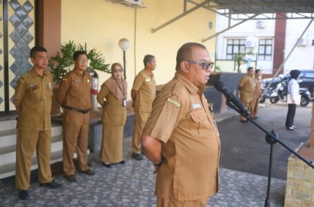 Apel Pagi di Halaman Kantor DPRD Kabupaten Ketapang, Senin, 11/12/2023