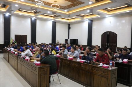 RAPAT DENGAR PENDAPAT UMUM Penyelesaian Hak-hak Buruh