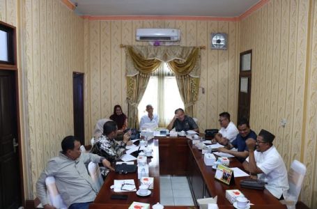 Wakil Ketua DPRD Ketapang Pimpin Rapat Badan Musyawarah untuk Menyusun Agenda Kegiatan Maret 2025