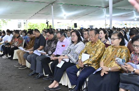 WAKIL KETUA DPRD KABUPATEN KETAPANG HADIRI ACARA RAMAH TAMAH DAN MISA SYUKUR BERSAMA BUPATI