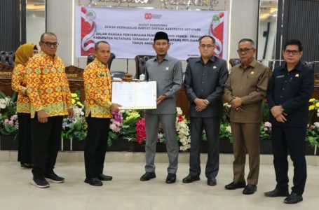 DPRD KETAPANG SAHKAN APBD PERUBAHAN TAHUN ANGGARAN 2025
