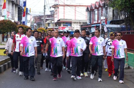 Ketua DPRD Ketapang Ikut Jalan Santai Bersama Adhyaksa, Meriahkan HUT Kejaksaan RI ke-80