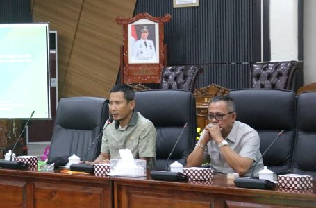 DPRD Ketapang Gelar Rapat Bersama TAPD dan OPD
