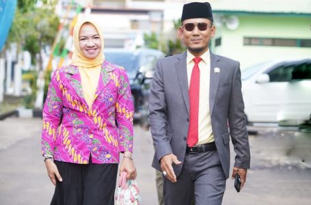 KETUA DPRD HADIRI UPACARA HUT TNI KE-80 BERSAMA IBU NINI MARINA, TEGASKAN SINERGI UNTUK INDONESIA MAJU