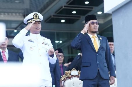 KETUA DPRD KETAPANG HADIRI UPACARA HARI PAHLAWAN 2025, AJAK TELADANI SEMANGAT PERJUANGAN