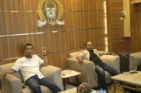 KETUA DPRD MENERIMA KUNJUNGAN WAKIL KETUA DPRD KAYONG UTARA