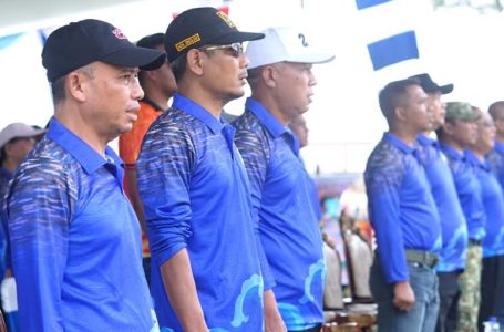 KETUA DPRD KETAPANG HADIRI PEMBUKAAN LOMBA DAYUNG DRAGON BOAT DANLANAL KETAPANG CUP III