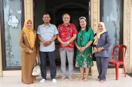 WAKIL KETUA DPRD KAB. KETAPANG MATEUS YUDI GELAR OPEN HOUSE NATAL, DIHADIRI KETUA DPRD DAN ANGGOTA DPRD KABUPATEN KETAPANG