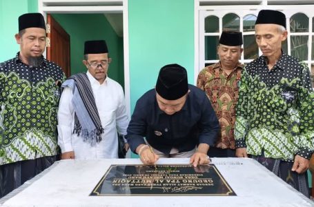 Anggota DPRD Dapil IV Dampingi Bupati Ketapang Resmikan Gedung TPA di Sungai Melayu Raya Baru