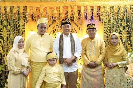 Pimpinan Komisi III dan Anggota DPRD Ketapang Hadiri Halalbihalal Bersama Kerajaan Matan