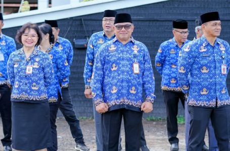 Bupati Ketapang Tekankan Percepatan Pembangunan dan Inovasi pada Apel Gabungan ASN