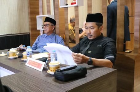 RAPAT INTERNAL BANMUS DPRD KETAPANG SUSUN JADWAL KEGIATAN JULI 2026