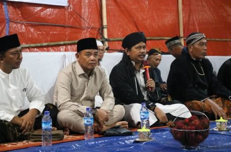 ANGGOTA DPRD KETAPANG ANTON B. SAI GELAR RESES MASA PERSIDANGAN III DI TIGA KECAMATAN DENGAN PAGELARAN LINTAS BUDAYA DAN RANGKUL KELOMPOK AGAMA