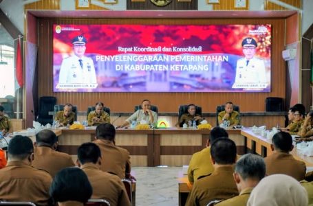 Sekretaris DPRD Ketapang Hadiri Rakor dan Konsolidasi Penyelenggaraan Pemerintahan yang Dipimpin Bupati dan Wakil Bupati