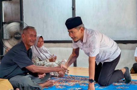 Ketua DPRD Ketapang Bertakziah ke Rumah Duka Korban Kebakaran di Pelang