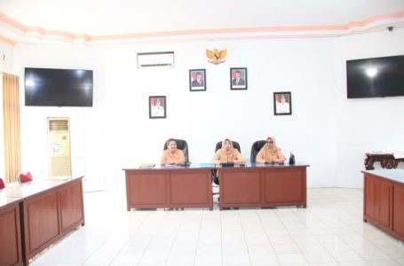 Pertemuan Rutin DWP Sekretariat DPRD Menjadi Momen Haru Perpisahan