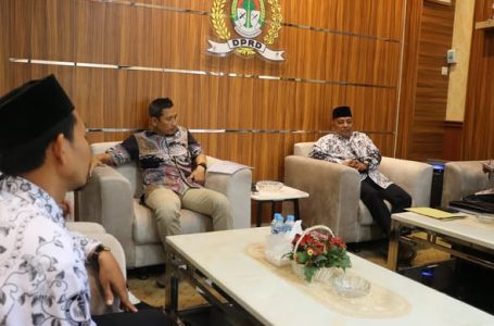 PGRI KETAPANG SAMBANGI DPRD, SAMPAIKAN ASPIRASI KESEJAHTERAAN GURU DAN PROGRAM KERJA 2026